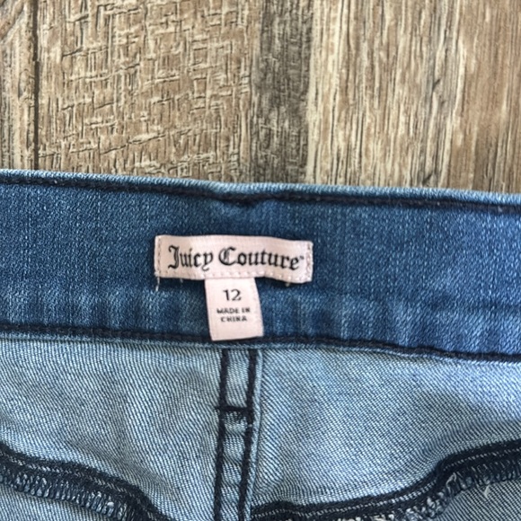 Juicy Couture Beautiful Shorts, Size 12 - Picture 7 of 12